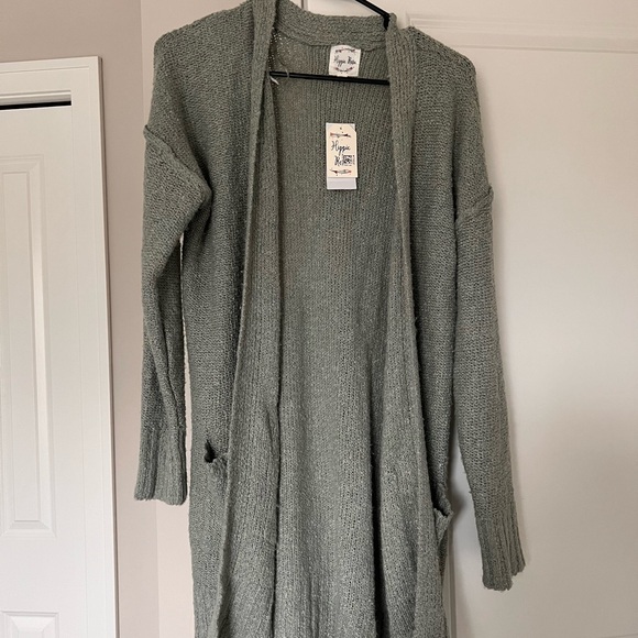 Cozy Green Open-Front Cardigan - Picture 4 of 6